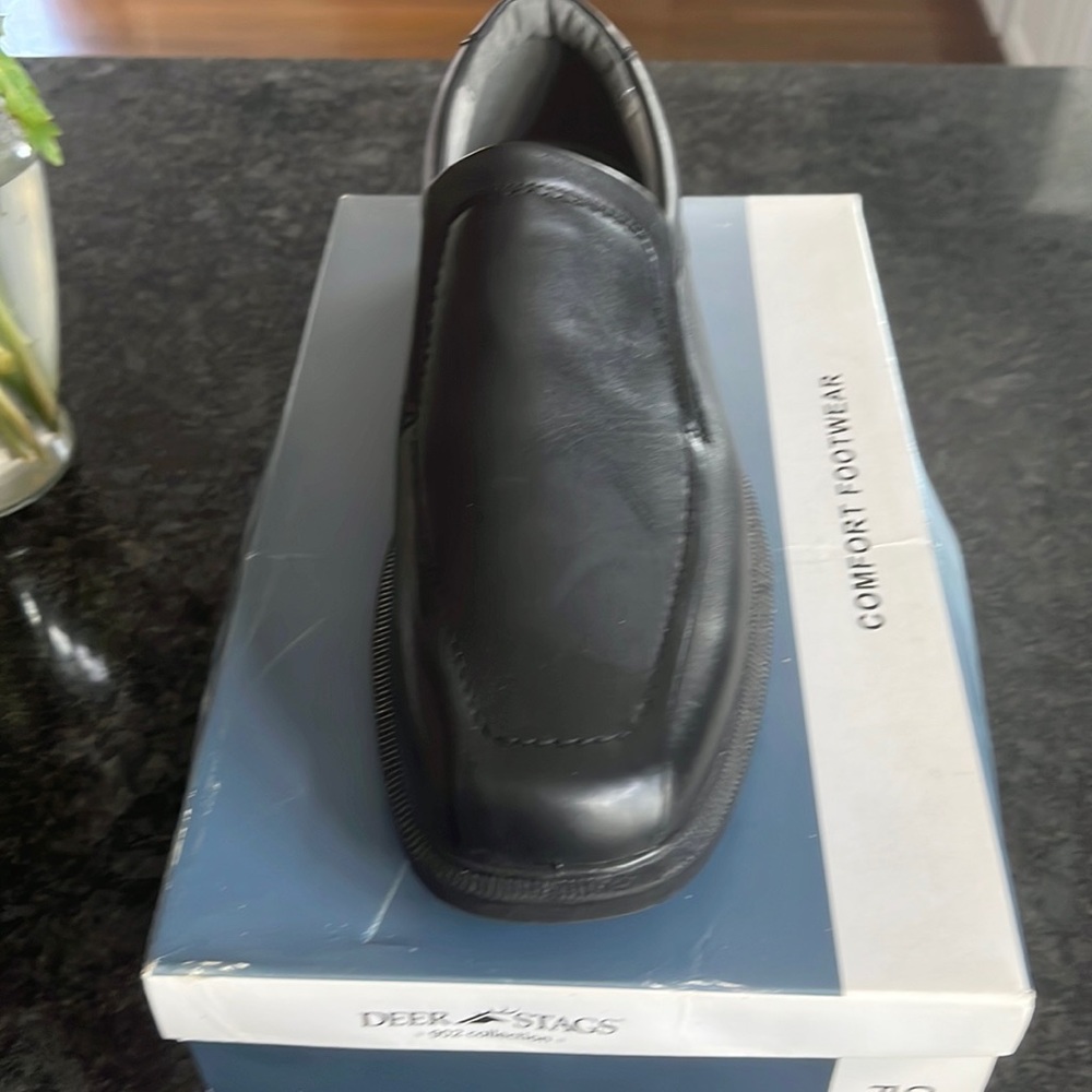 Brand new in box - Deer Stags - Men’s shoes - Black - Size 14w